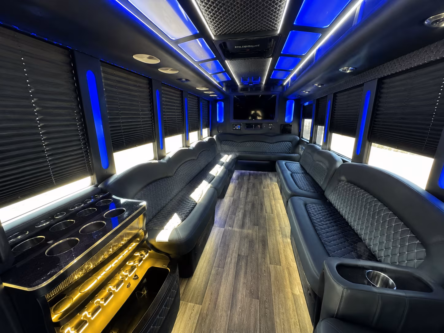 Rent a Bus to iTHINK Financial Amphitheatre