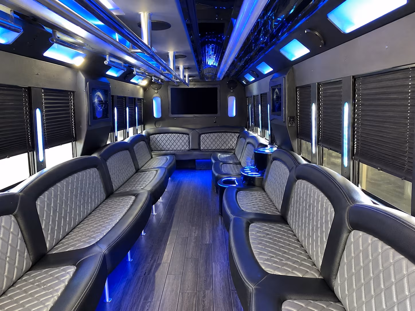 Delray Beach Homecoming & Prom Party Bus Rentals
