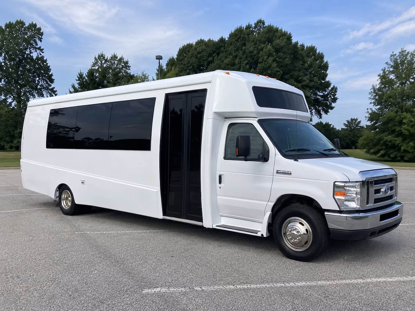 West Palm Beach Birthday, Sweet 16, & Quinceañera Transportation group transportation