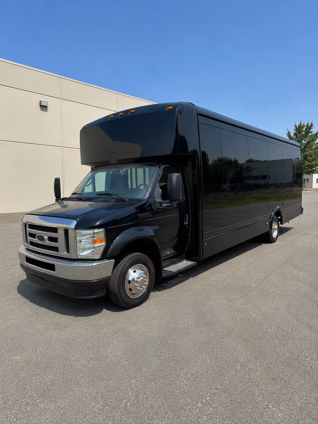 West Palm Beach Wedding Transportation party bus exterior